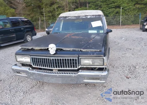 1988 Chevrolet Caprice z USA, uszkodzony, nr VIN 1G1BL51H0JR144316